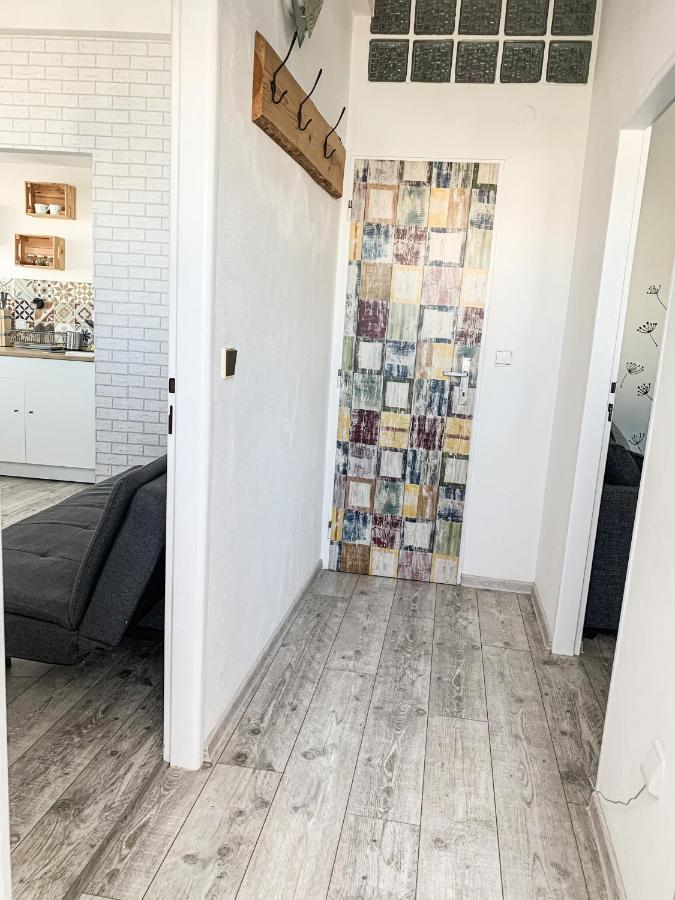 Charming Apartment In Paradise Called ブラチスラヴァ エクステリア 写真